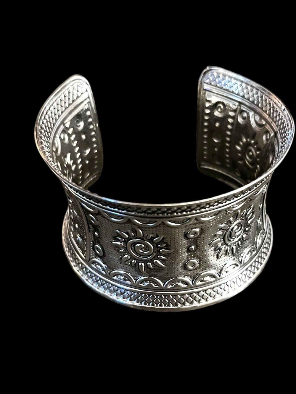 Silver Tone Concave Geometrical Print Cuff Bracelet 2 Inches Wide Boho